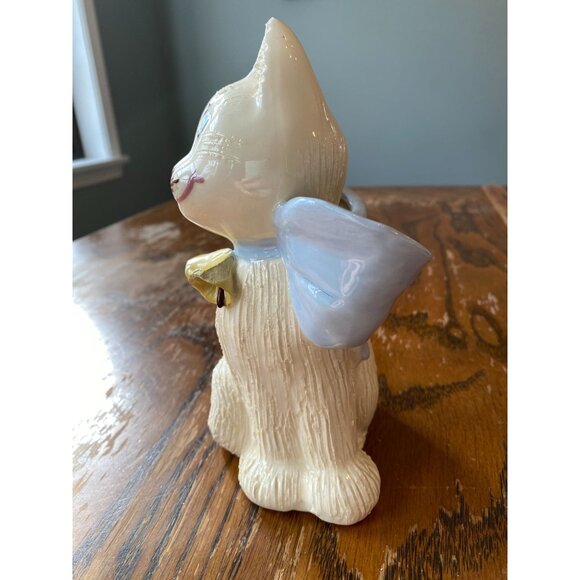 Vintage Hedi Schoop Hollywood CA Ceramic Cat Figurine With Blue Bow & Bells - Picture 2 of 7